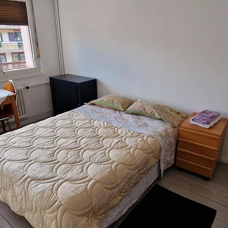 Chambre Double Privee, Appartement Partage Annemasse Εξωτερικό φωτογραφία